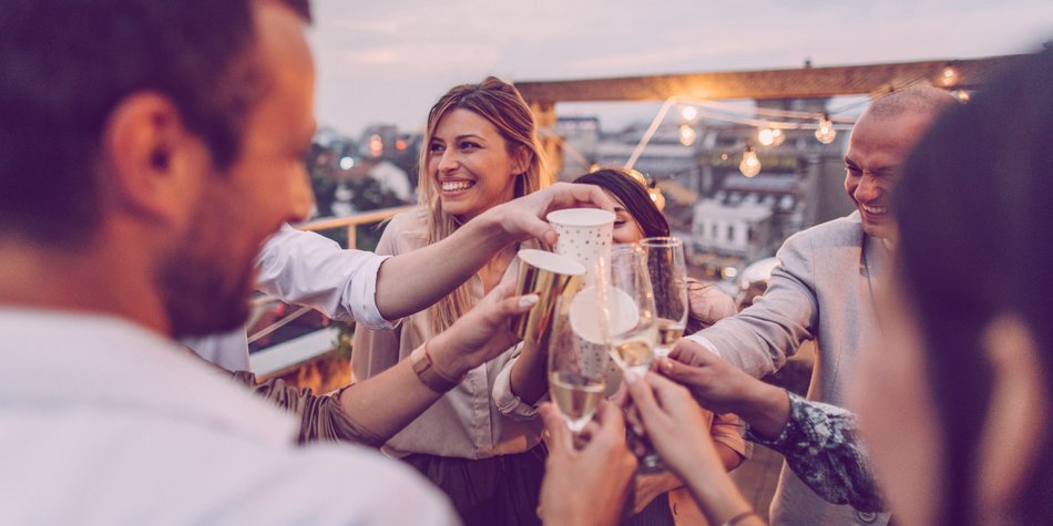 3 Lebensphasen: In diesem Alter schadet Alkohol am meisten! 3 Lebensphasen: In diesem Alter schadet Alkohol am meisten!