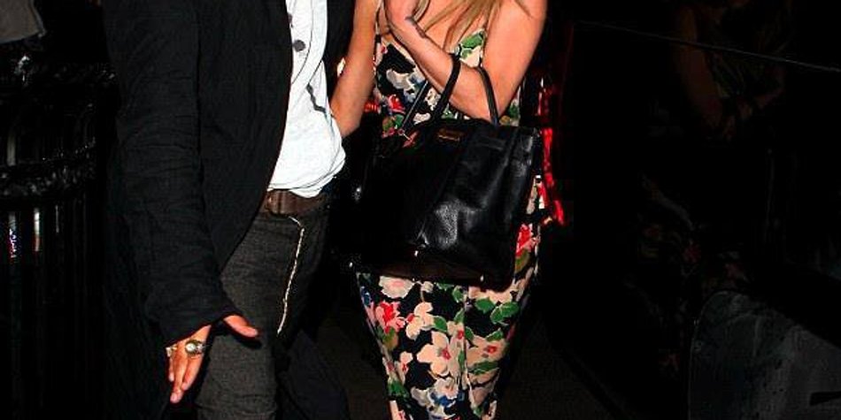 Ashlee Simpson datet den Sohn von Diana Ross Ashlee Simpson datet den Sohn von Diana Ross