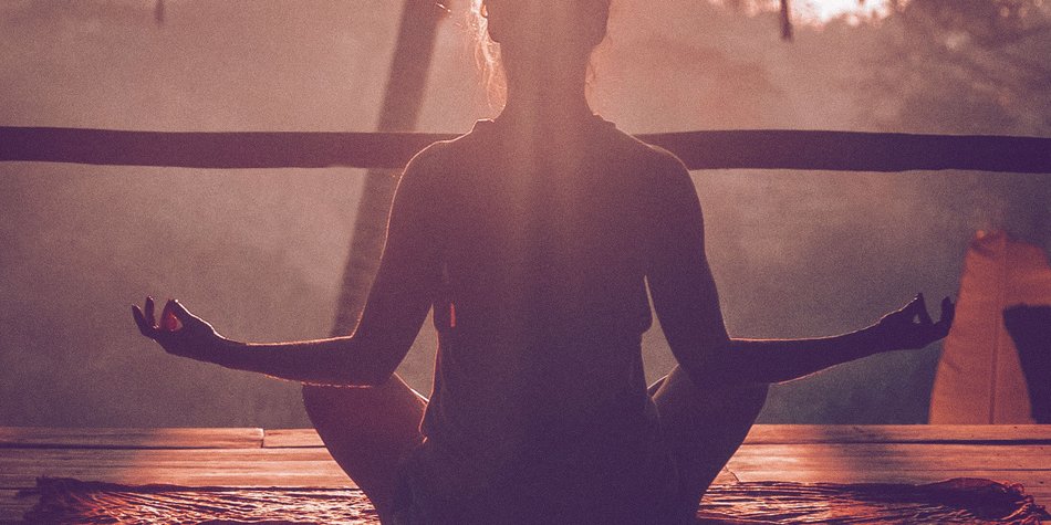 Diese 5 Yoga-Channels bereichern deinen Alltag Diese 5 Yoga-Channels bereichern deinen Alltag