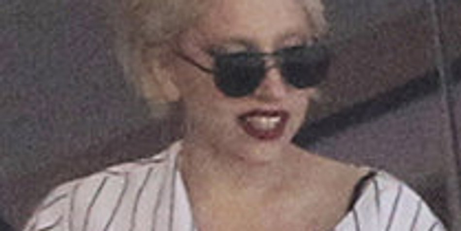 Lady Gaga ohne Hose in Paris Lady Gaga ohne Hose in Paris