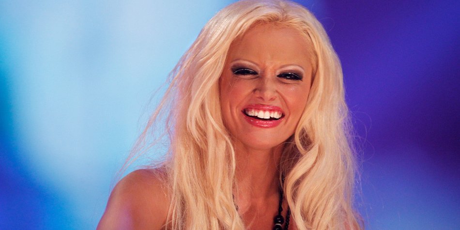 Daniela Katzenberger warnt Dschungelcamp-Kandidaten vor ihrer Mama Daniela Katzenberger warnt Dschungelcamp-Kandidaten vor ihrer Mama