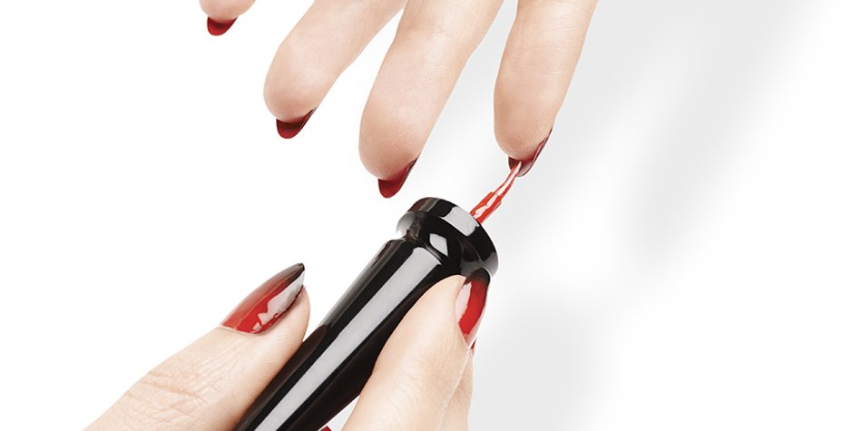 „Loubi Under Red Nail Color Pen” – Nagellack für unter den Nagel! „Loubi Under Red Nail Color Pen” – Nagellack für unter den Nagel!
