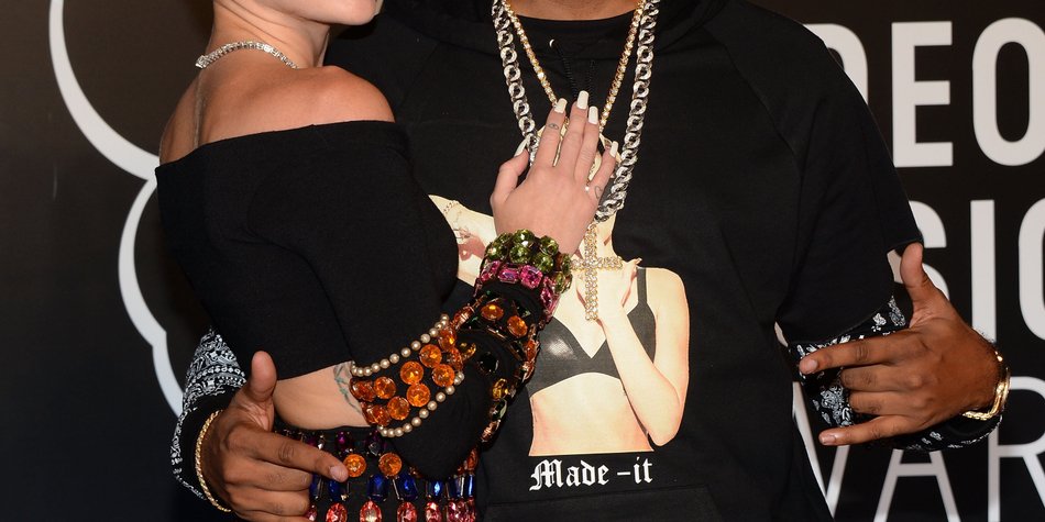 Miley Cyrus: Hat sie einen heimlichen Freund? Miley Cyrus: Hat sie einen heimlichen Freund?