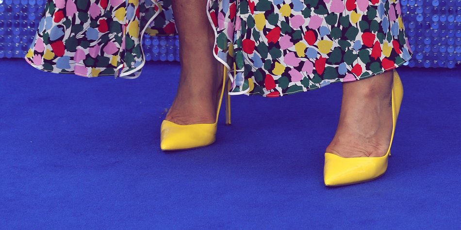 Darum lieben wir jetzt Schuhe in dieser Trendfarbe Darum lieben wir jetzt Schuhe in dieser Trendfarbe