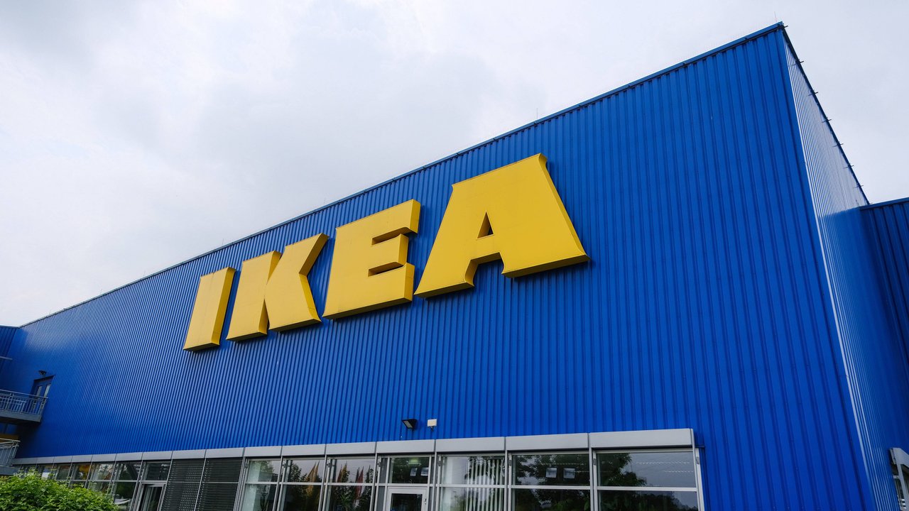 Bei Ikea kannst du die perfekten Möbel für deine Leseecke shoppen. Bei Ikea kannst du die perfekten Möbel für deine Leseecke shoppen.