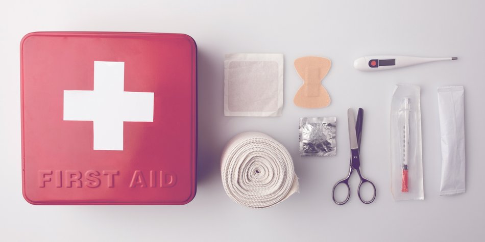 Hausapotheke: Diese essenziellen Dinge sollte jeder immer zu Hause haben! Hausapotheke: Diese essenziellen Dinge sollte jeder immer zu Hause haben!