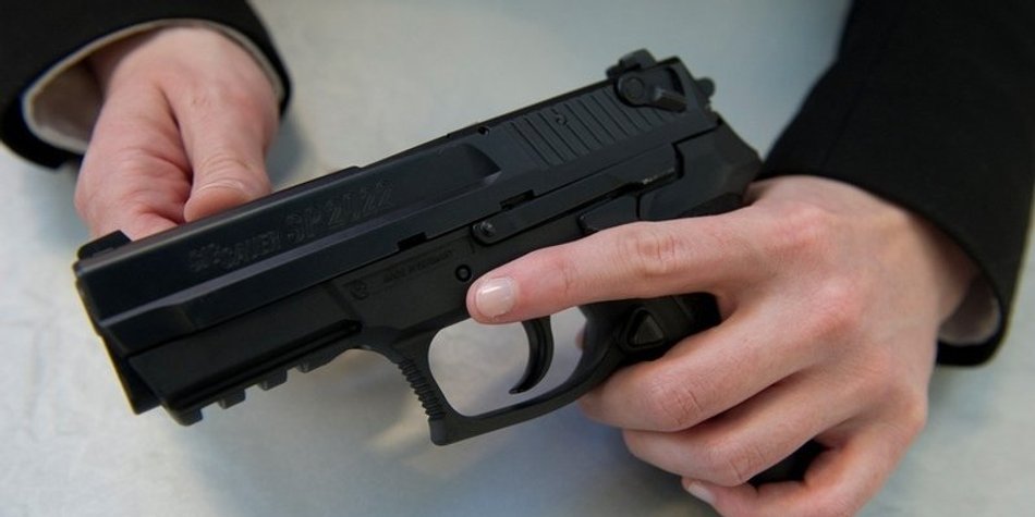 Vater erschießt Tochter Vater erschießt Tochter