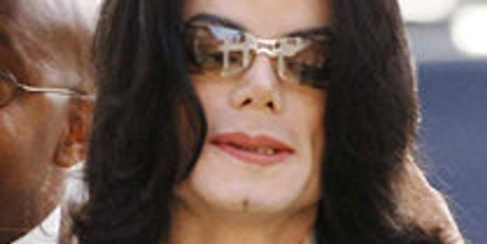 Michael Jackson: Handschuh für 330.000 US Dollar versteigert Michael Jackson: Handschuh für 330.000 US Dollar versteigert