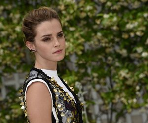 Mit dieser hellblauen Strickjacke von Ernsting's family erschaffst du ein schickes Herbst-Outfit im Hermine Granger-Style