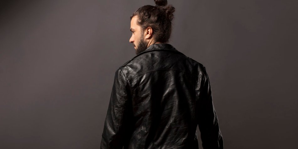 Statt Man Bun tragen Männer jetzt diese Frisur Statt Man Bun tragen Männer jetzt diese Frisur