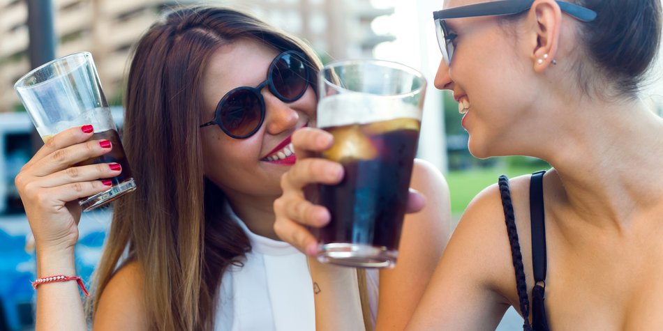 Forscher: Nur dumme Menschen trinken Cola Forscher: Nur dumme Menschen trinken Cola