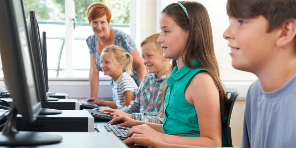 Medienkompetenz bei Kindern Medienkompetenz bei Kindern