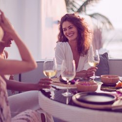 Outfits zum Essengehen: 5 schicke Looks, die zu jedem Anlass passen