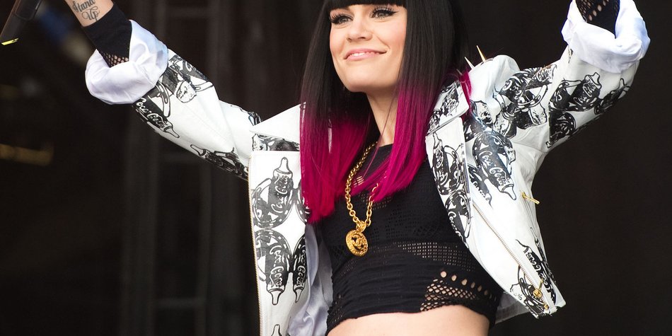 Jessie J: Lästerattacke auf Rihanna Jessie J: Lästerattacke auf Rihanna