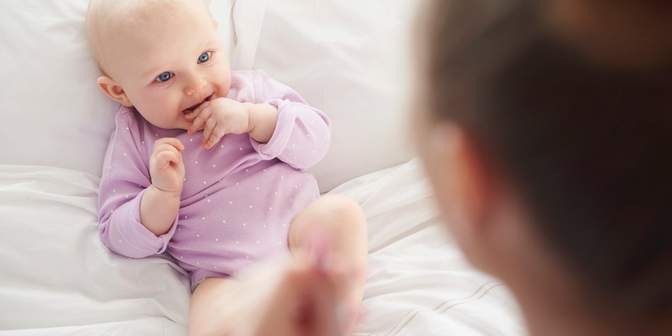 Studie: Diese Stimme hören Babys wirklich am liebsten Studie: Diese Stimme hören Babys wirklich am liebsten