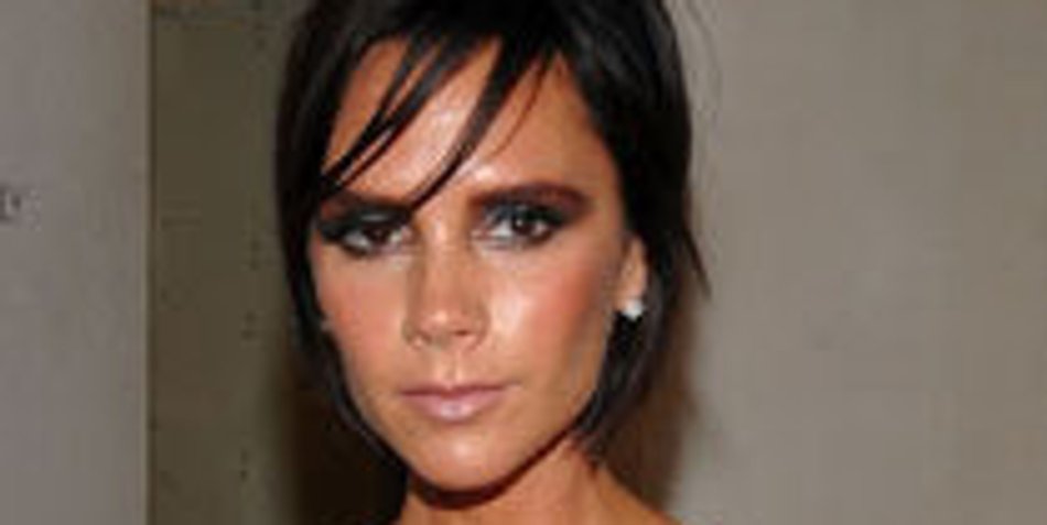 Victoria Beckham muss ihre Füße operieren lassen Victoria Beckham muss ihre Füße operieren lassen