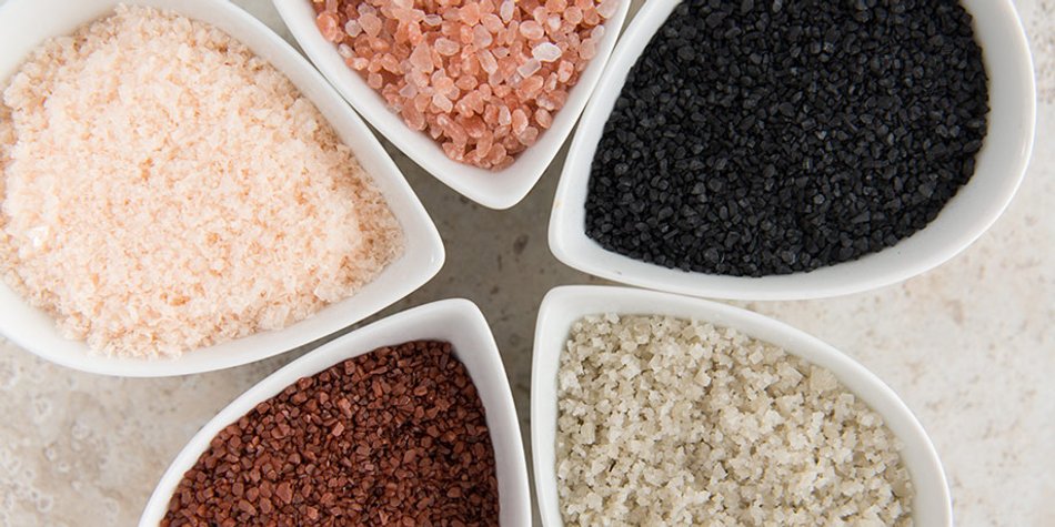Die Vielfalt des weissen Golds: Zehn Salzarten und wofür man sie kulinarisch verwendet Die Vielfalt des weissen Golds: Zehn Salzarten und wofür man sie kulinarisch verwendet