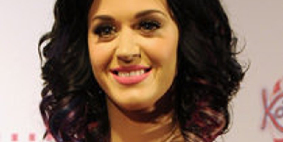 Katy Perry steht auf Latex-Kleider Katy Perry steht auf Latex-Kleider