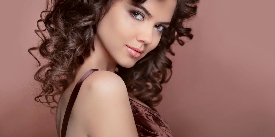 Chocolate Mauve: Die Haarfarbe für den Herbst! Chocolate Mauve: Die Haarfarbe für den Herbst!
