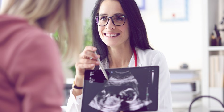 Was ist ein Retortenbaby? Alles zu Methoden und Geschichte Was ist ein Retortenbaby? Alles zu Methoden und Geschichte