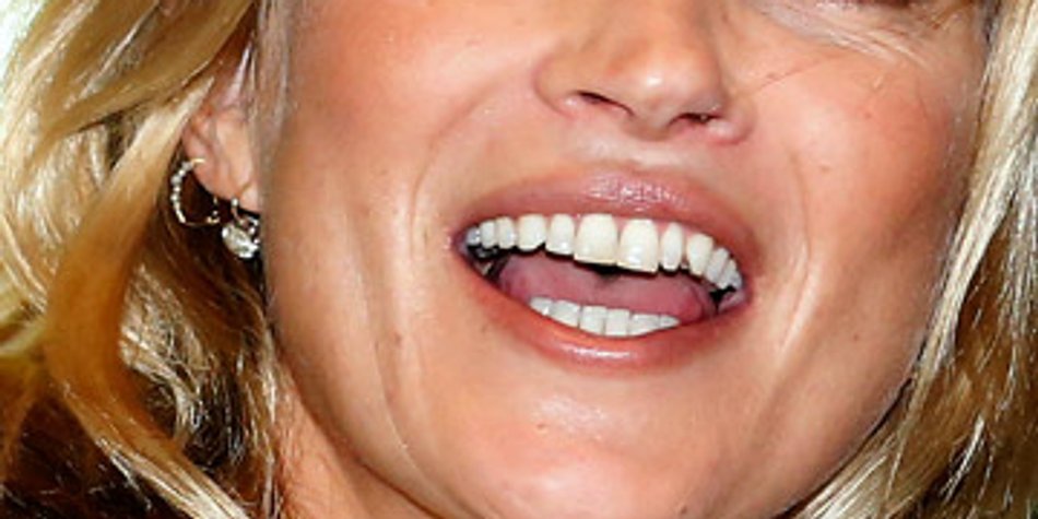 Topmodel Kate Moss packt bei der "Vogue" mit an Topmodel Kate Moss packt bei der "Vogue" mit an
