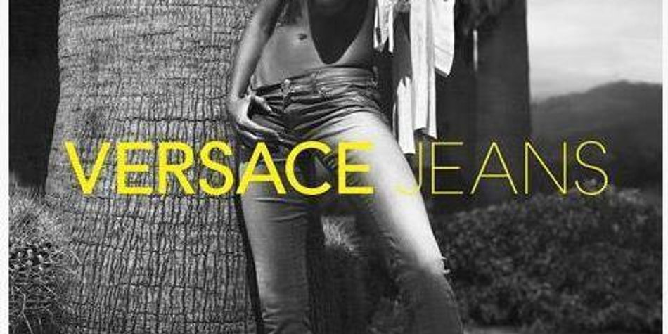 Gisele Bündchen in Versace Jeans Gisele Bündchen in Versace Jeans