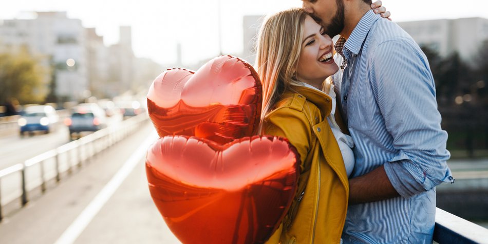 Angebote, Geschenke & Tipps zum Valentinstag: So wird dein Freitag ein Erfolg Angebote, Geschenke & Tipps zum Valentinstag: So wird dein Freitag ein Erfolg
