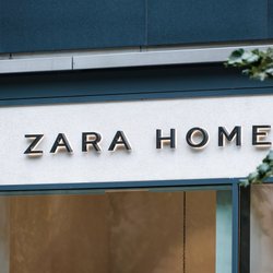 Diese Keramikvase von Zara Home ist ein Blickfang