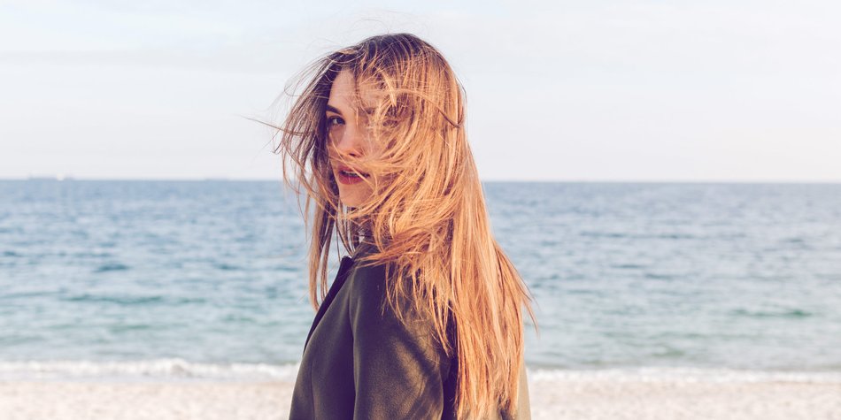 Brünette aufgepasst: Honigbraun ist die neue Trend-Haarfarbe Brünette aufgepasst: Honigbraun ist die neue Trend-Haarfarbe