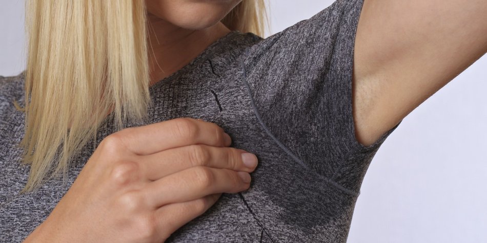 Achselpads: Schnelle Hilfe gegen Schweißflecken Achselpads: Schnelle Hilfe gegen Schweißflecken