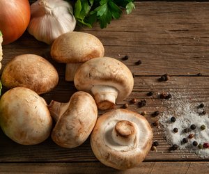 Wie viele Kalorien haben Champignons? Alles rund um Kalorien und Nährwerte