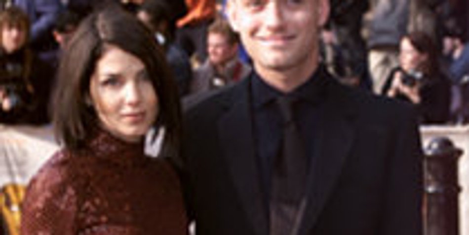 Jude Law: Ex-Frau Sadie Frost schreibt Autobiographie Jude Law: Ex-Frau Sadie Frost schreibt Autobiographie