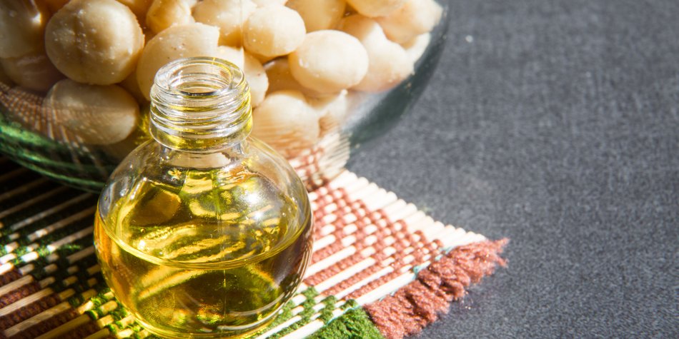 Macadamiaöl: Wundermittel für Haut & Haar Macadamiaöl: Wundermittel für Haut & Haar