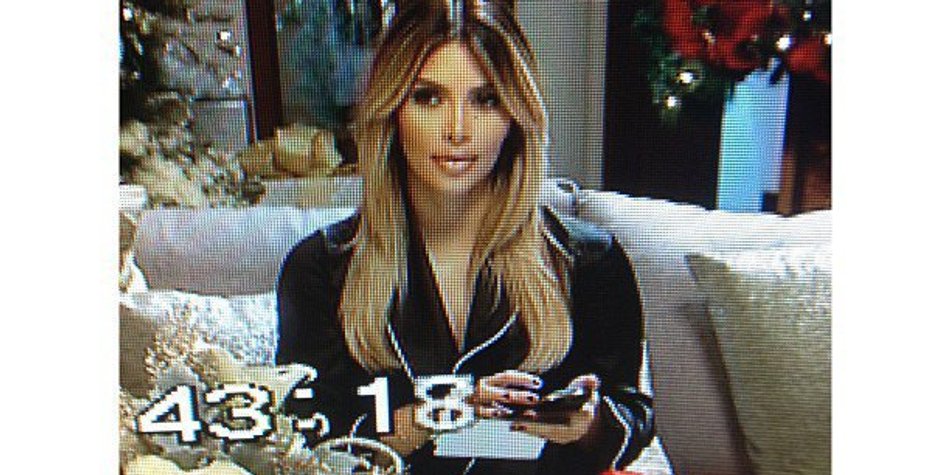 Kim Kardashian zeigt zum ersten Mal ihre blonde Mähne Kim Kardashian zeigt zum ersten Mal ihre blonde Mähne