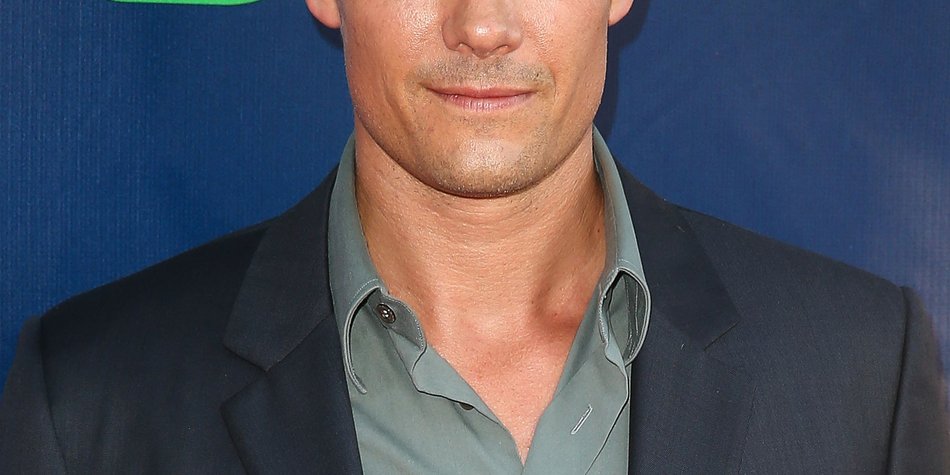 Josh Duhamel meditiert am liebsten nackt Josh Duhamel meditiert am liebsten nackt