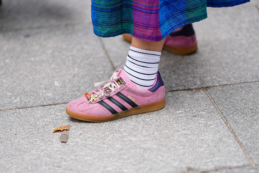Diese 7 Sneaker-Trends werden im Herbst 2025 alle tragen wollen Diese 7 Sneaker-Trends werden im Herbst 2025 alle tragen wollen