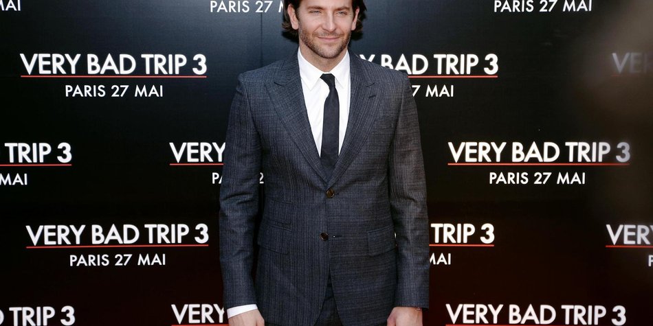 Bradley Cooper: Thanksgiving mit Mama und Freundin? Bradley Cooper: Thanksgiving mit Mama und Freundin?