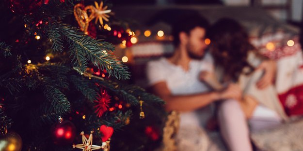 Weihnachtssex: 5 Tipps, wie die Zeit zu zweit besonders besinnlich wird