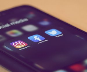 Social Media: Welche Gefahren lauern auf TikTok, Instagram & Co.?