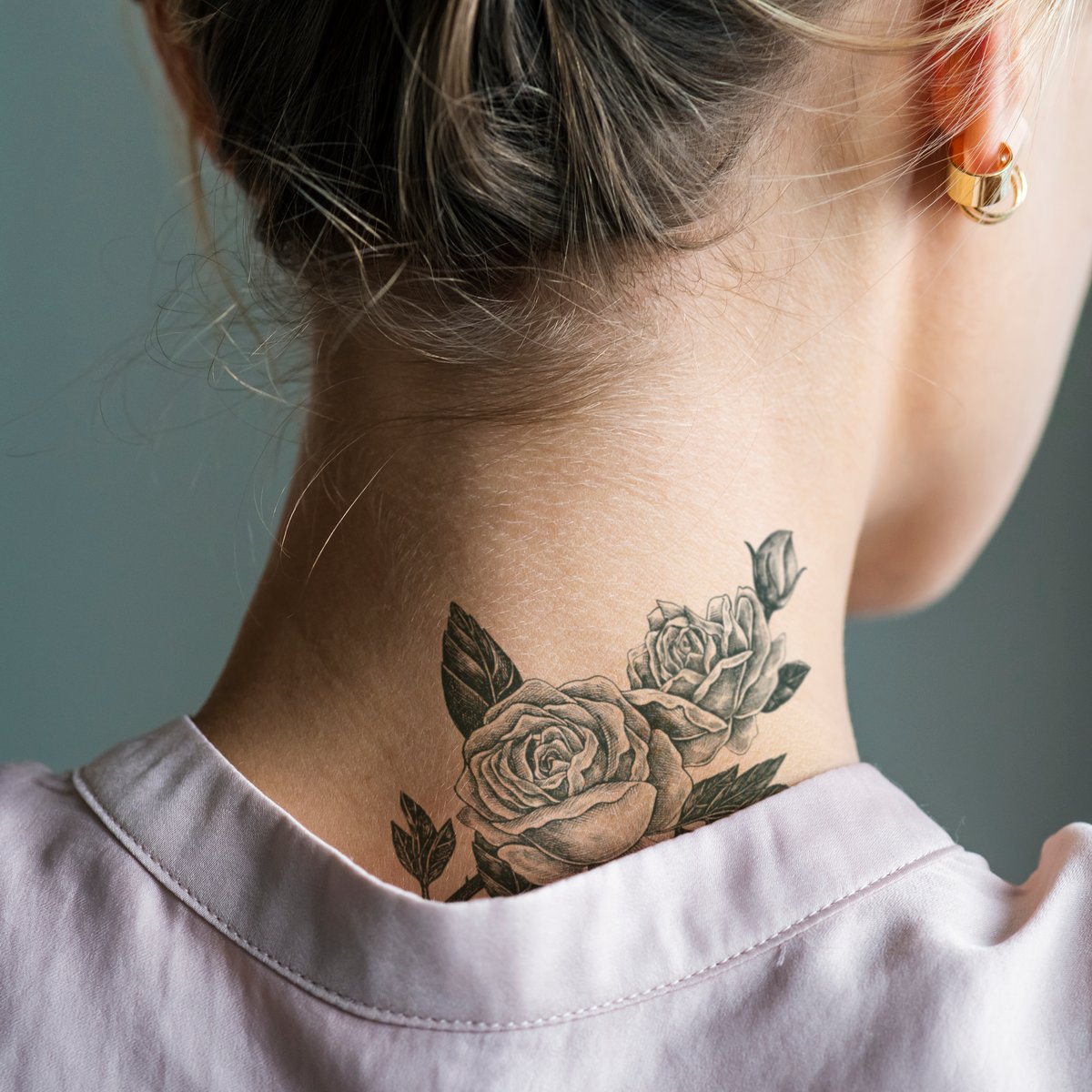 Die 19 schönsten Vorlagen für dein Nacken-Tattoo