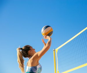 Kalorienverbrauch Volleyball: Gemeinsam Kilos verlieren!