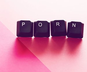 Lustige Pornotitel: 39 Pornonamen zum Kaputtlachen