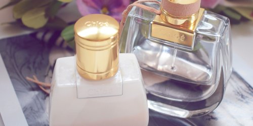 Unter 13 Euro: Das sind die 5 besten Parfums von Rossmann, auf die du garantiert angesprochen wirst