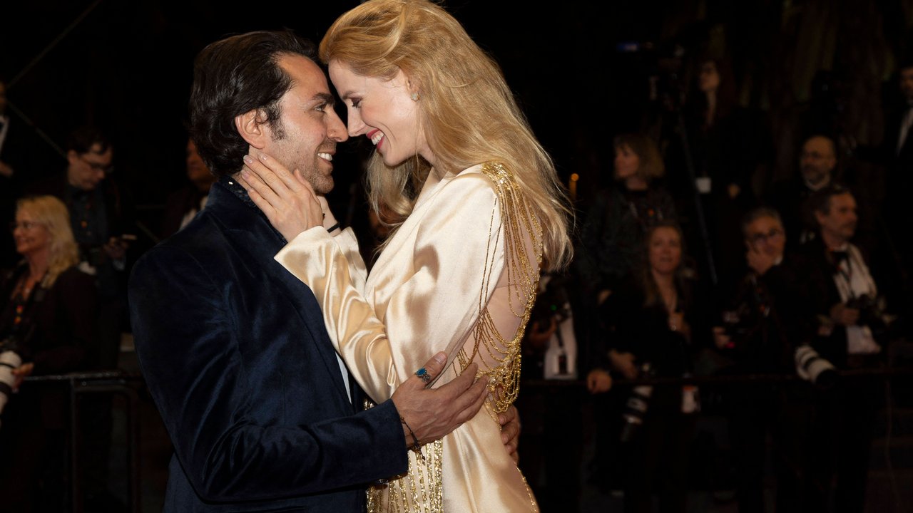 B MontÃ e des marches of the movie Â The girl with the needle La jeune femme Ã laiguille Â during the 77th Cannes International Film Festival Mehmet Åžah Ãelik and Wilma Elles MontÃ e des marches of the movie Â The girl with the needle La jeune femme Ã laiguille Â during the 77th Cannes International Film Festival, au Palais des Festivals Ã Cannes On may 15th 2024 Olivier Borde Bestimage Red carpet of the movie Â The girl with the needle Â during the 77th Cannes International Film Festival at the Palais des Festivals in Cannes, France On may 15th 2024 Cannes France PUBLICATIONxINxGERxAUTxSUIxONLY Copyright: xOLIVIERxBORDEx/xBESTIMAGExOLIVIERxBORDEx/xBESTIMAGEx