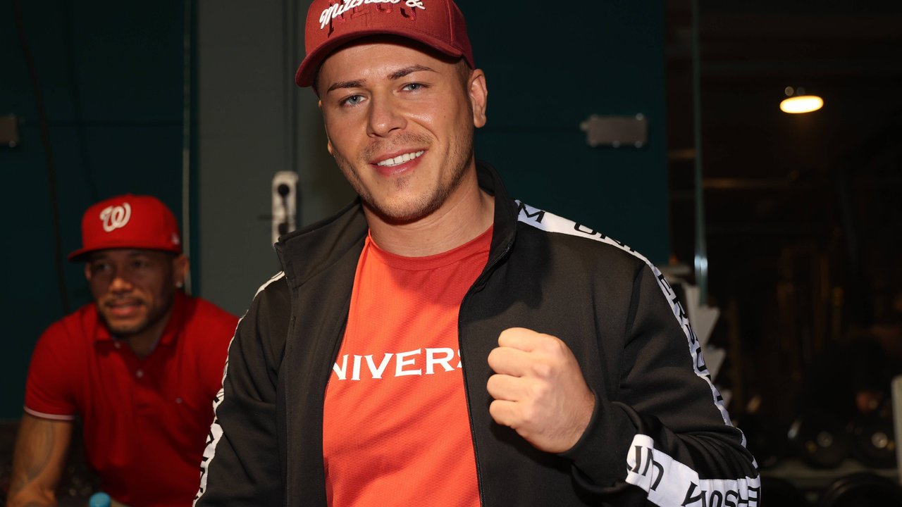 Leon Machère ist schon lange einer breiten Öffentlichkeit bekannt.