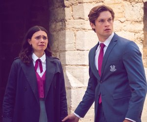 Wie „Maxton Hall“: 7 Serien, die uns süchtig gemacht haben – und viel zu kurz waren