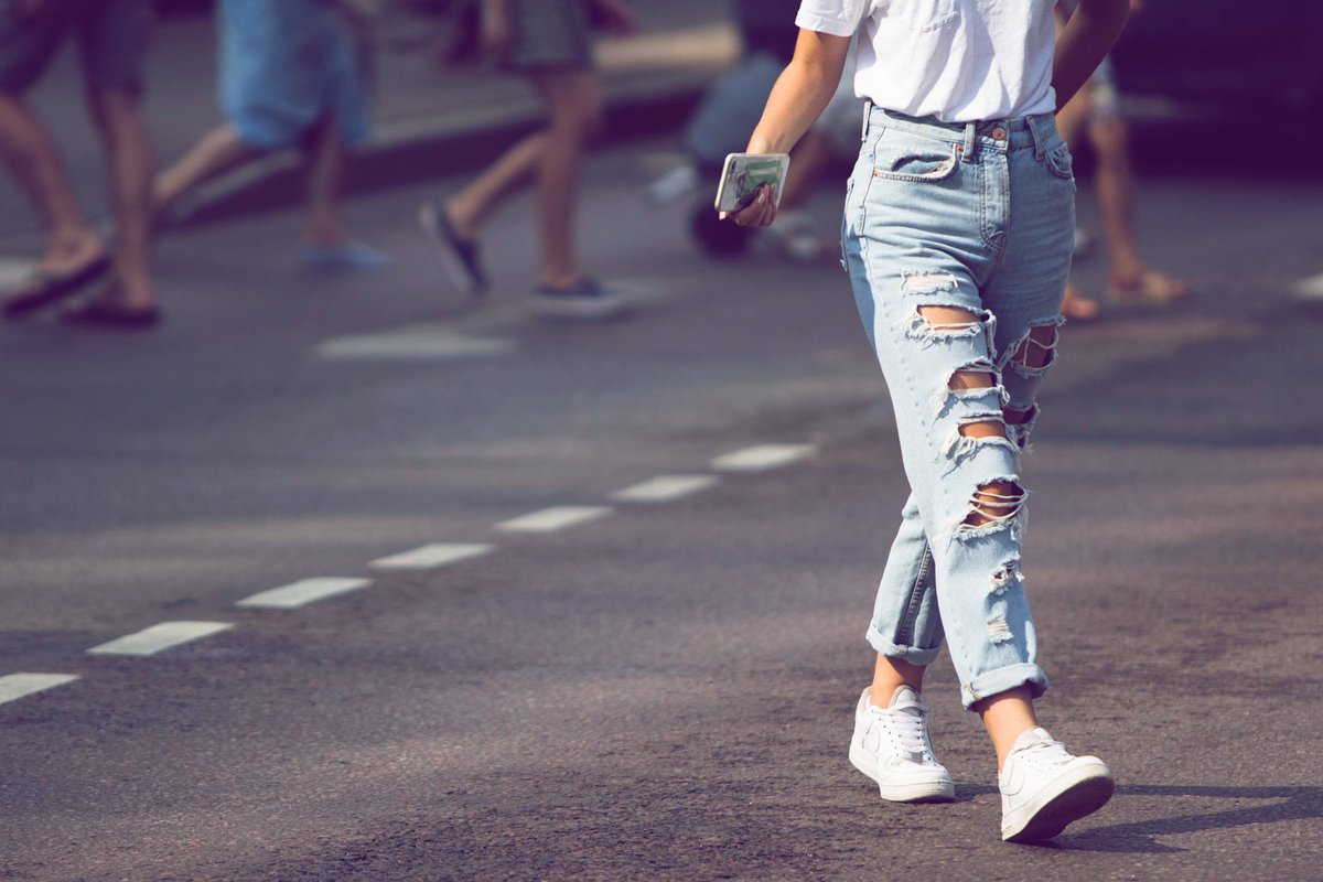 Boyfriend Jeans Kombinieren Das Sind Die Top Stylingtipps Fur Jede Figur Desired De