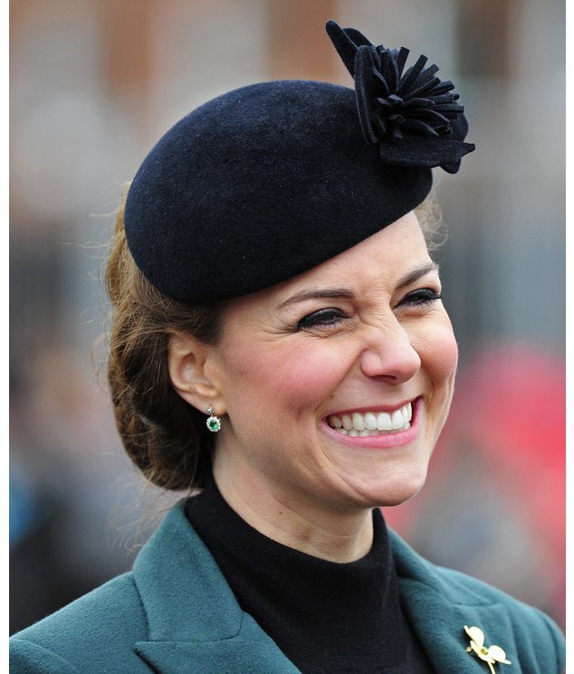 Kate Middletons Modegeschmack inspiriert die Briten. Kate Middletons Modegeschmack inspiriert die Briten.