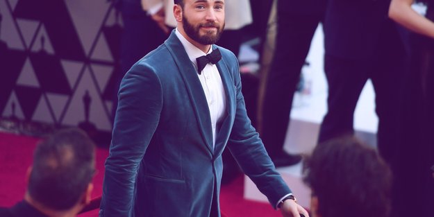 Dick-Pic-Alarm: Schickte Chris Evans seinen Penis an sie?