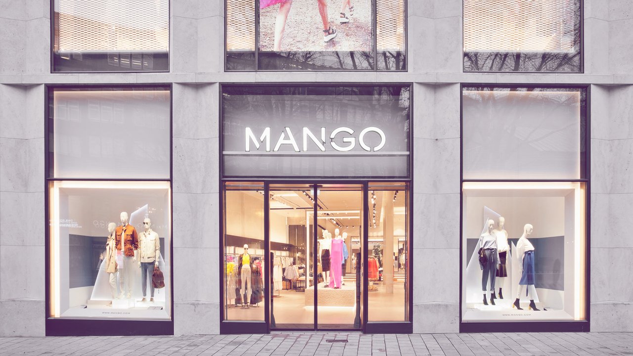 Mango-Kleid Geschäft